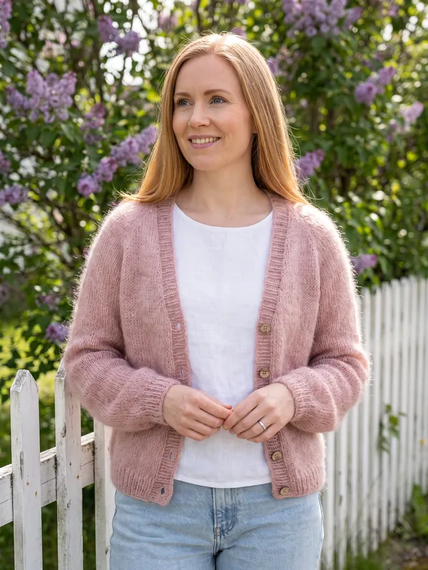Luftig mohairjakke i fargen Rosa, i bruk